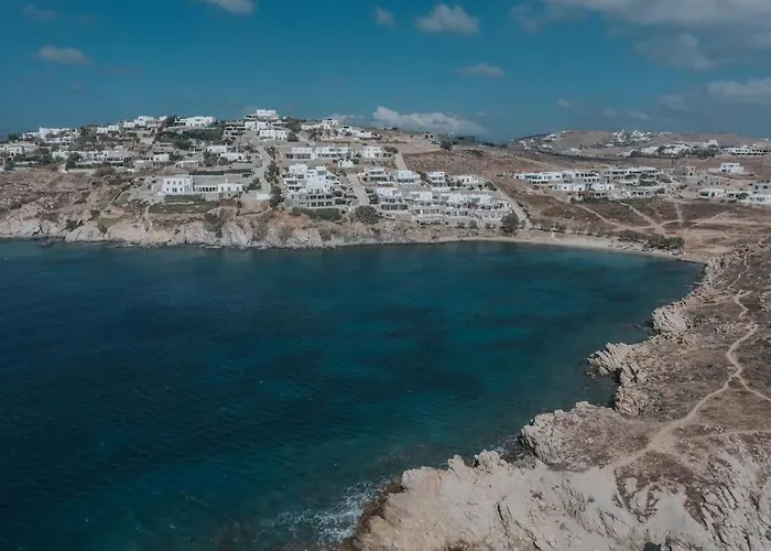 Private Cliffside Villa \