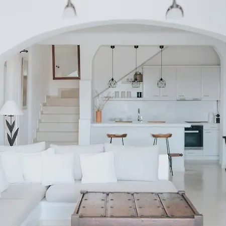 Private Cliffside Villa 